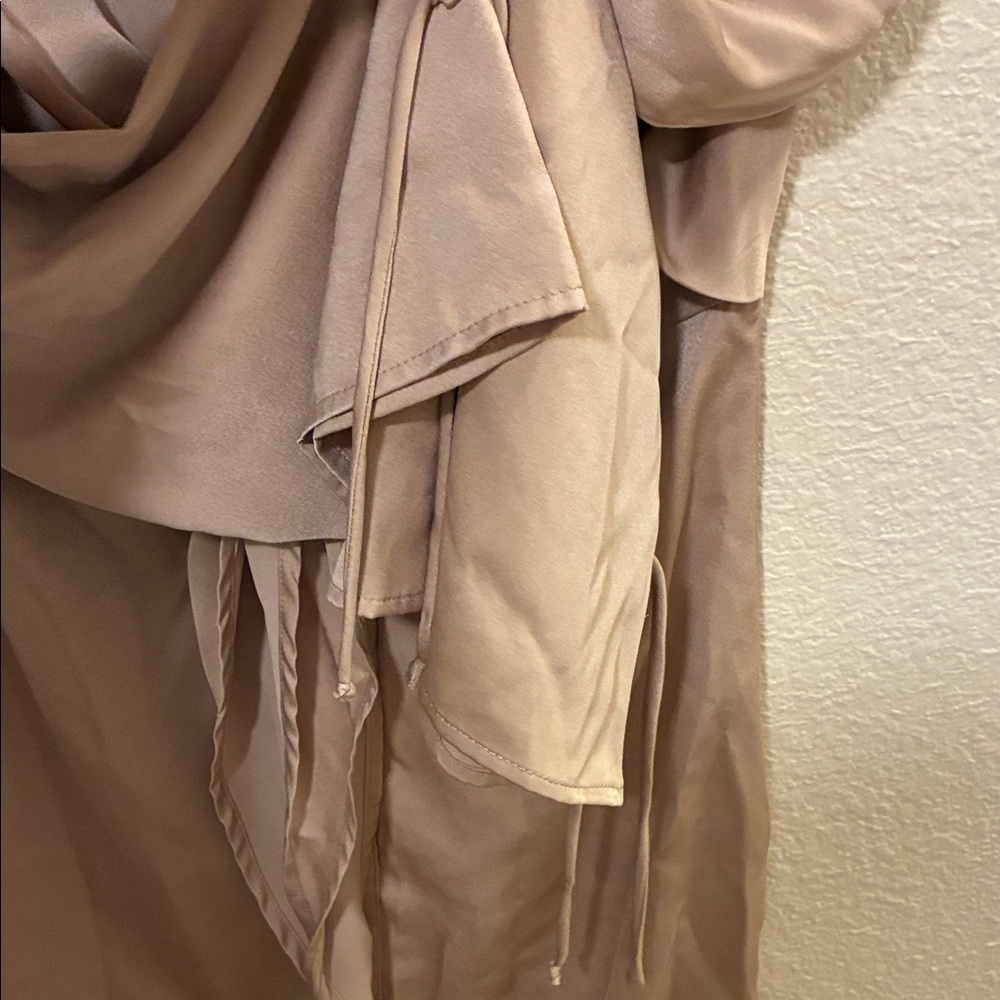 Princess Polly Satin Tie-Front Mini Dress in Blush - Picture 4 of 5